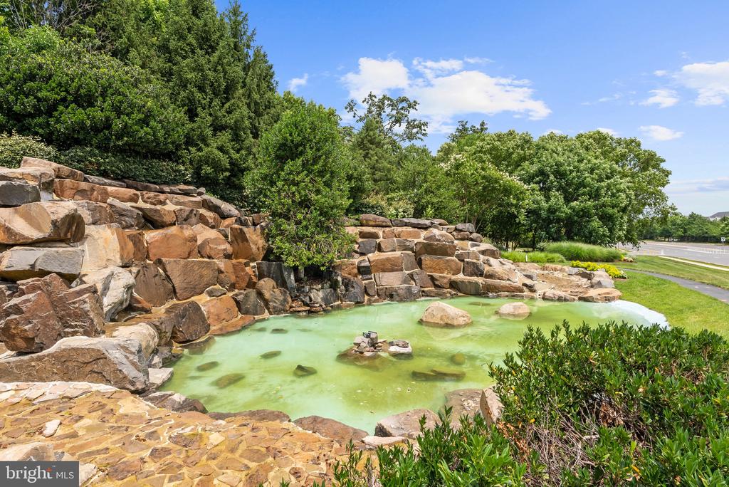22901 EMBER BROOK CIRCLE