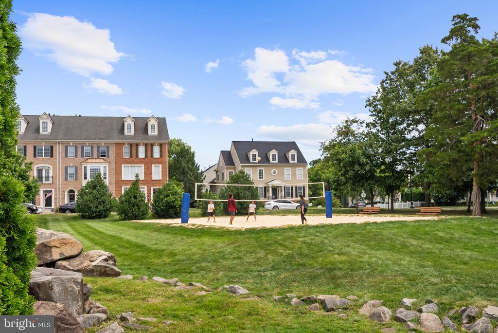 22901 EMBER BROOK CIRCLE