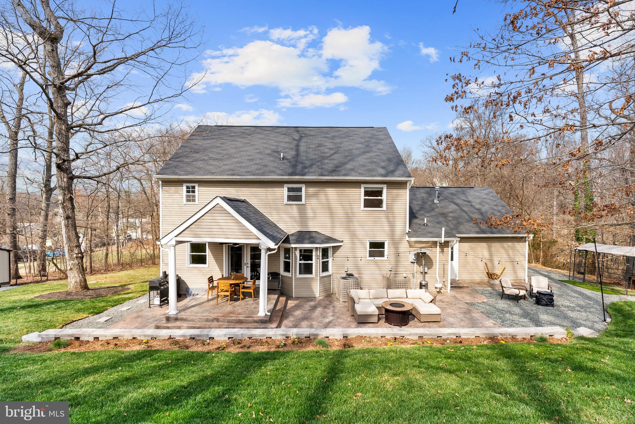 18571 Old Triangle Rd