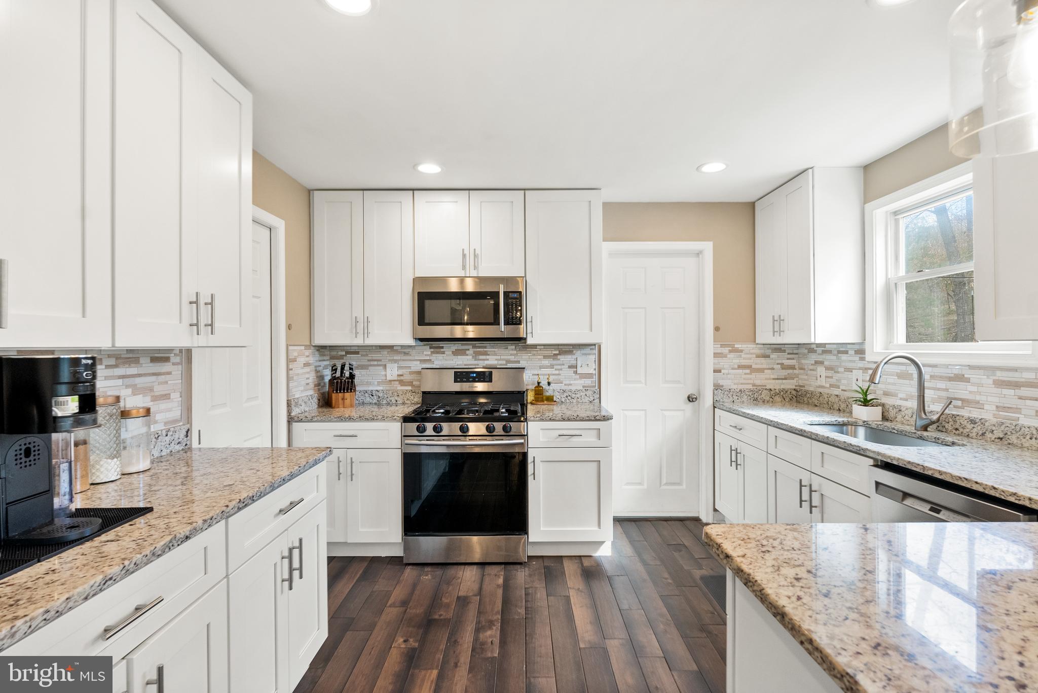 18571 Old Triangle Rd