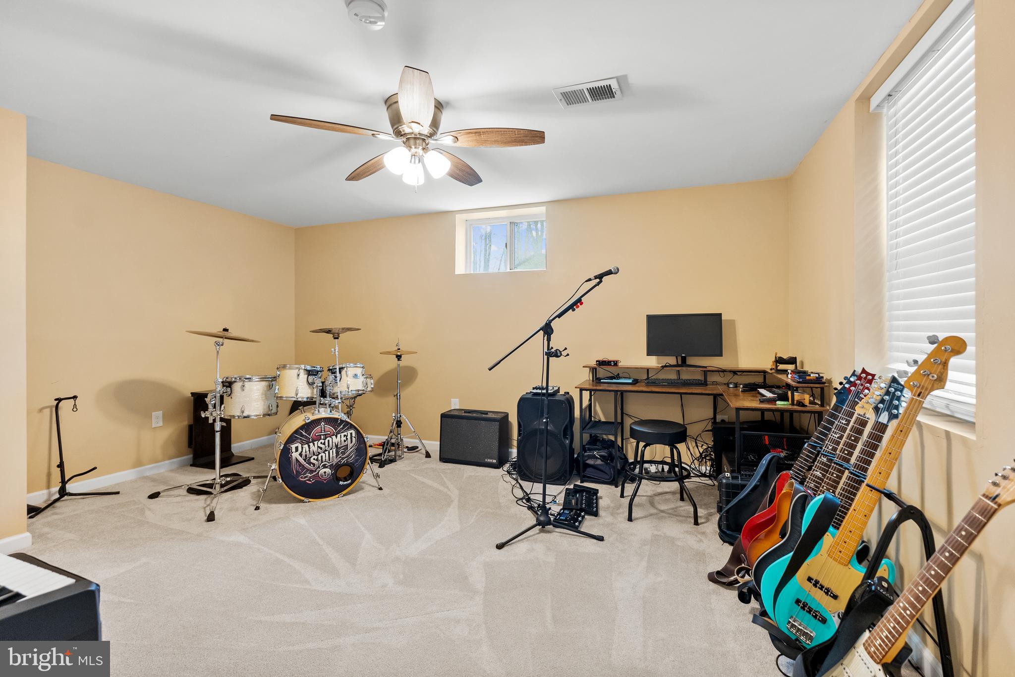 18571 Old Triangle Rd