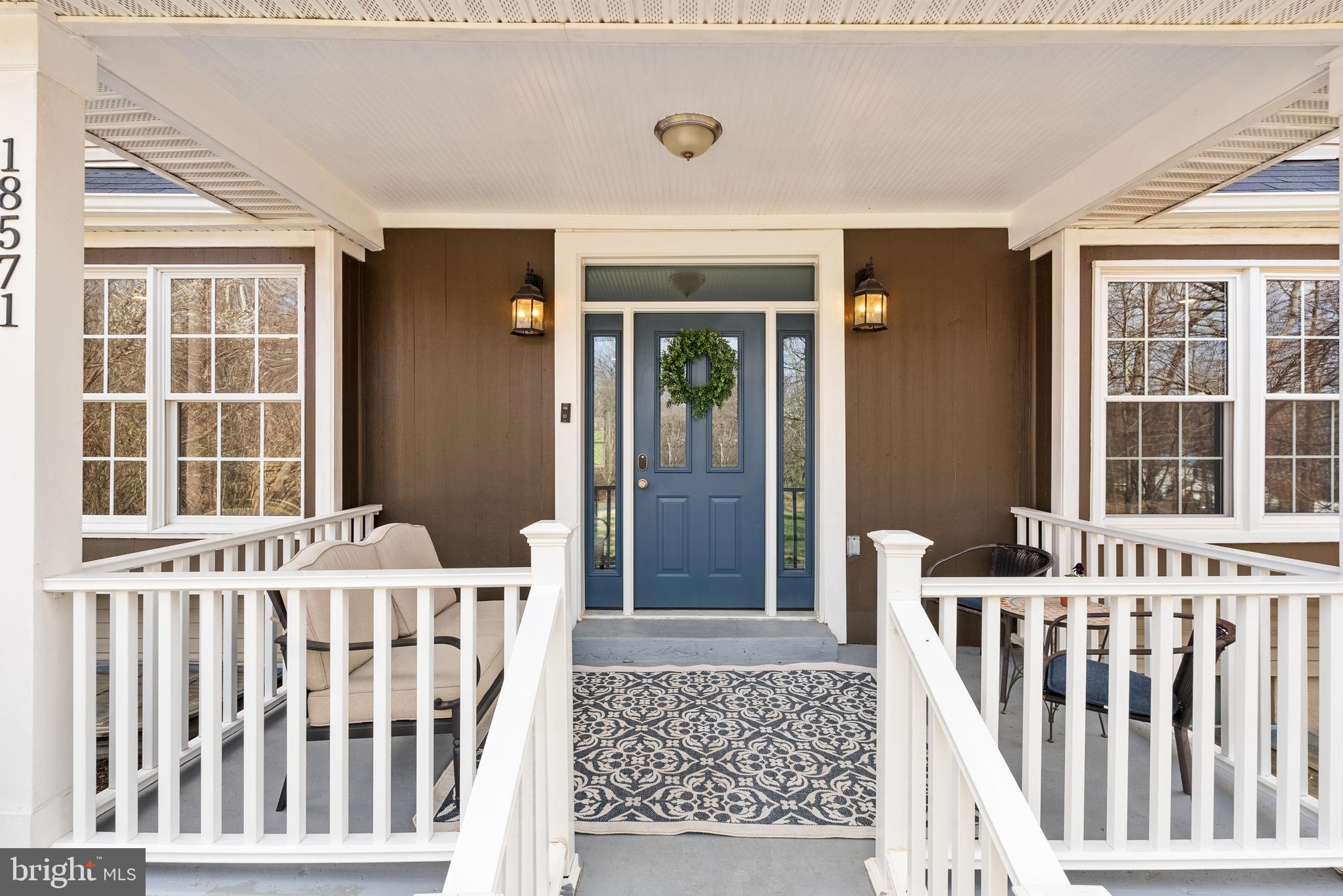 18571 Old Triangle Rd