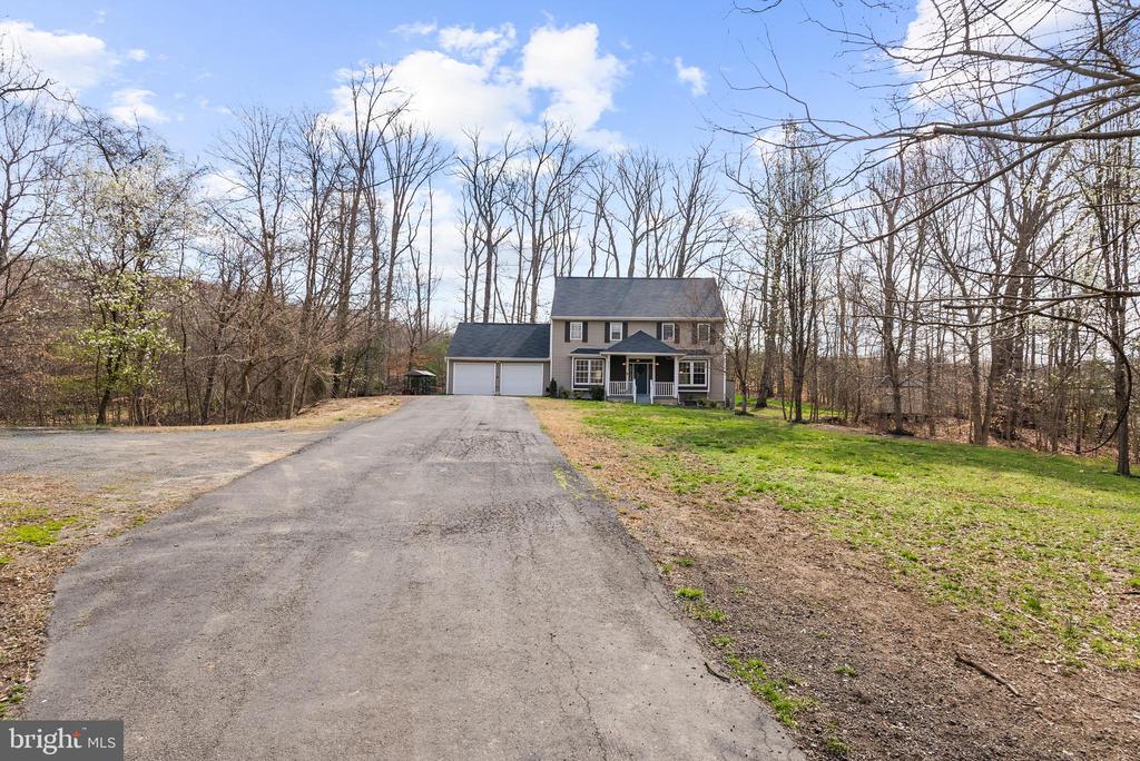 18571 Old Triangle Rd