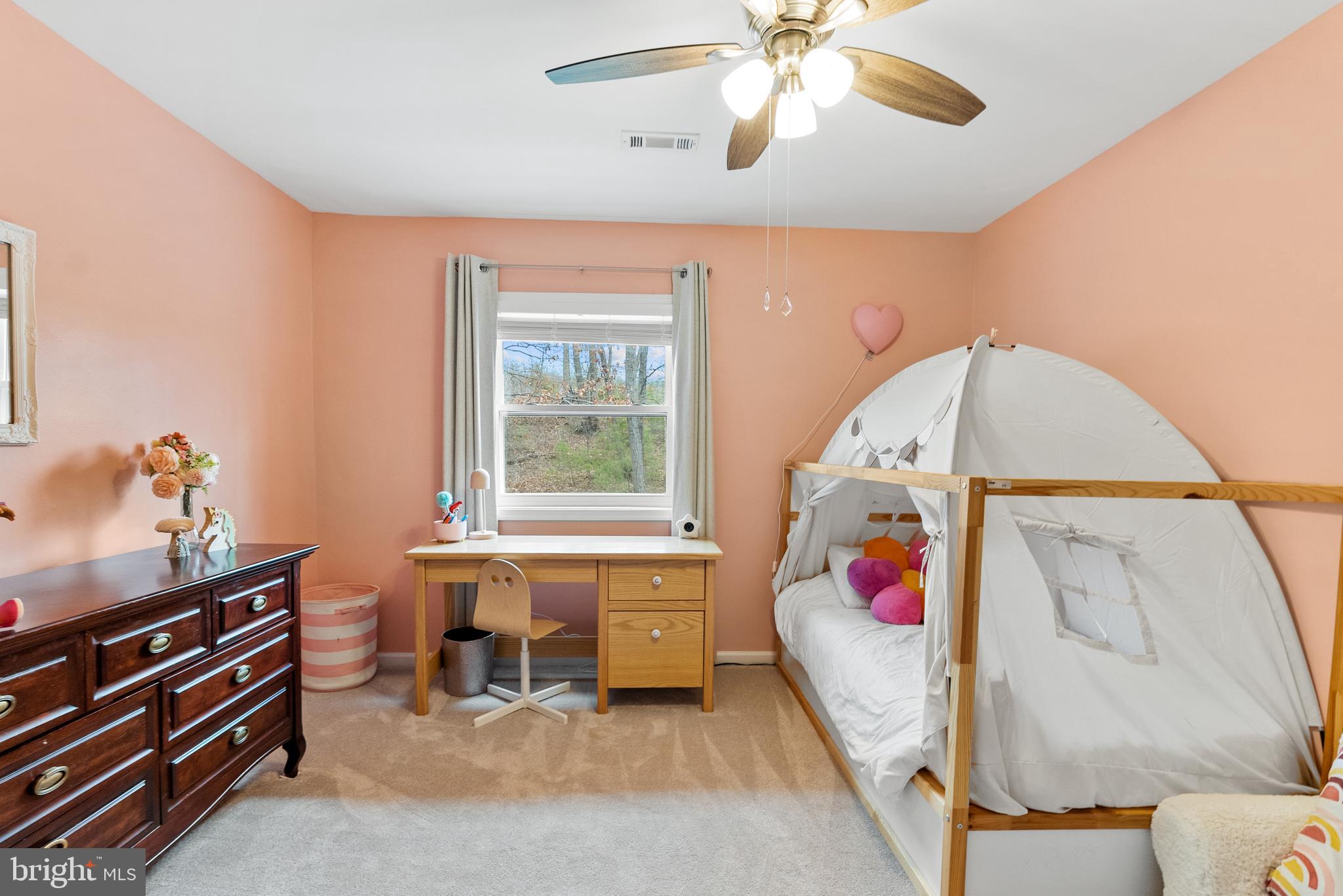 18571 Old Triangle Rd