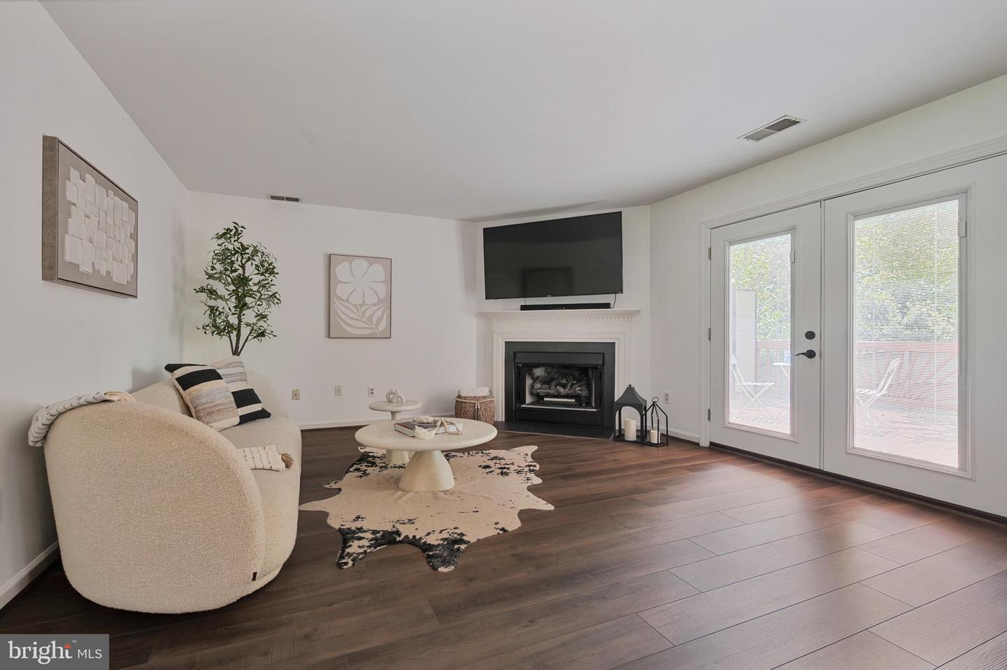3449 Lacrosse Ct