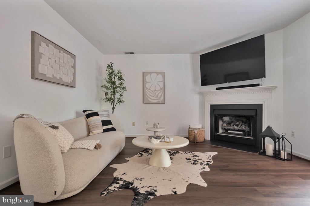 3449 Lacrosse Ct