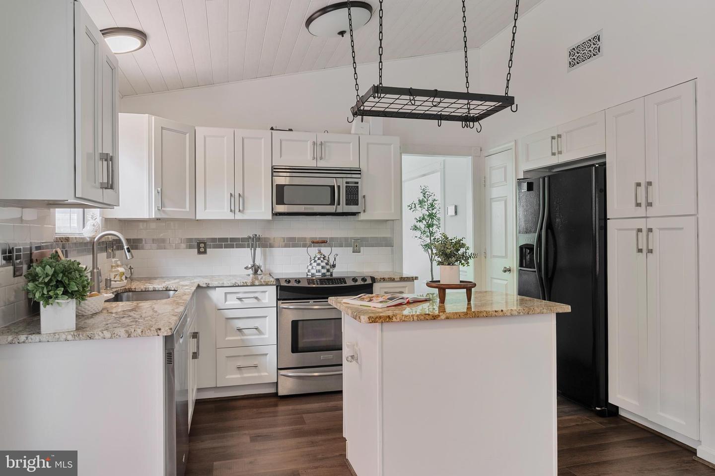 3449 Lacrosse Ct