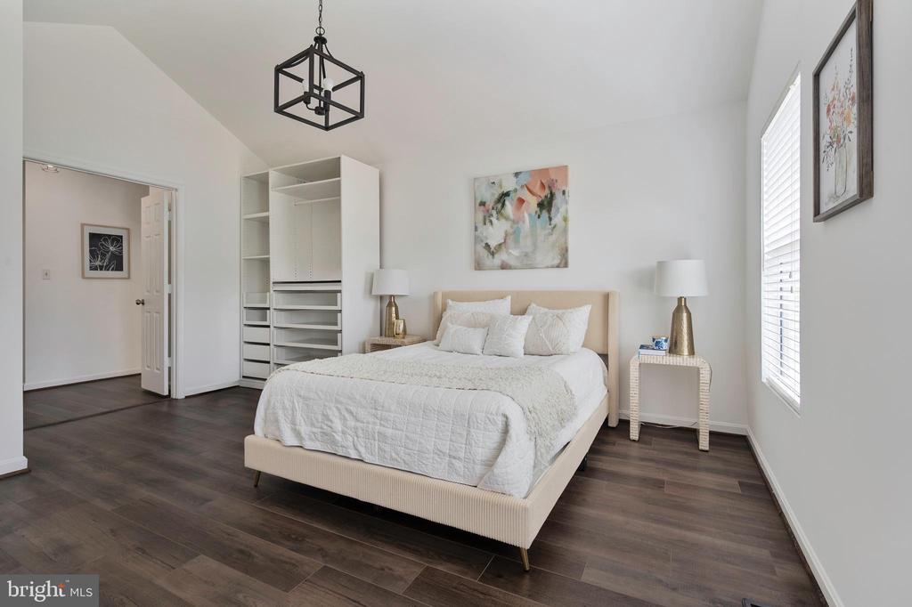3449 Lacrosse Ct