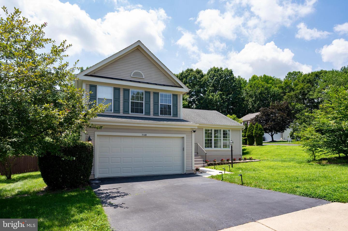 3449 Lacrosse Ct