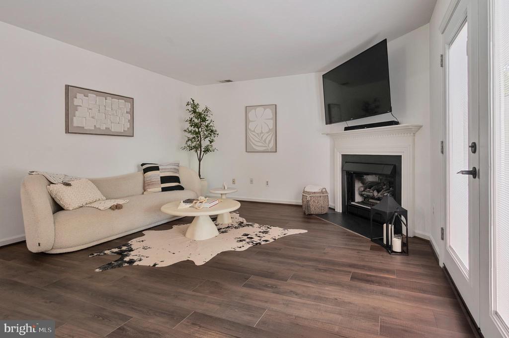 3449 Lacrosse Ct