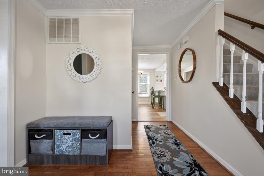 15310 IRIS LANE