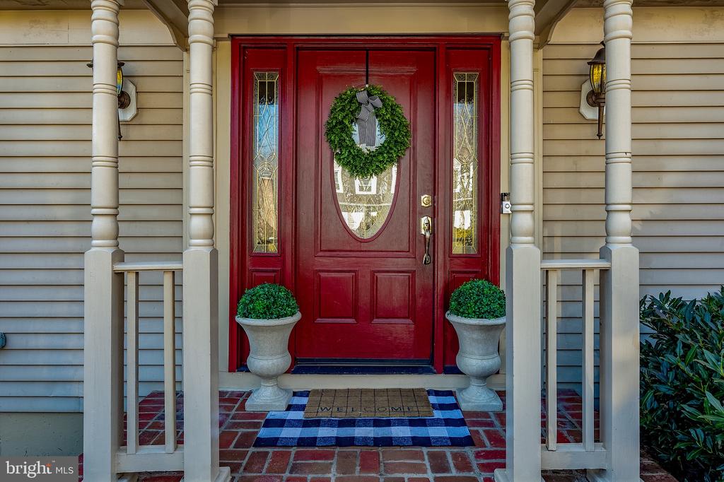 15310 IRIS LANE