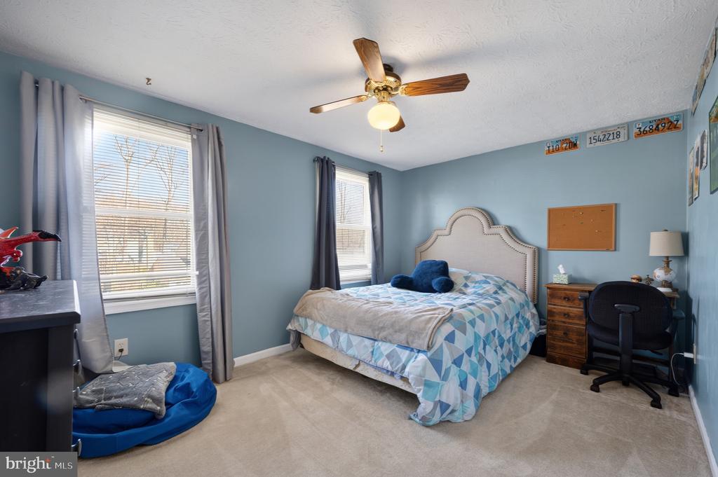 15310 IRIS LANE