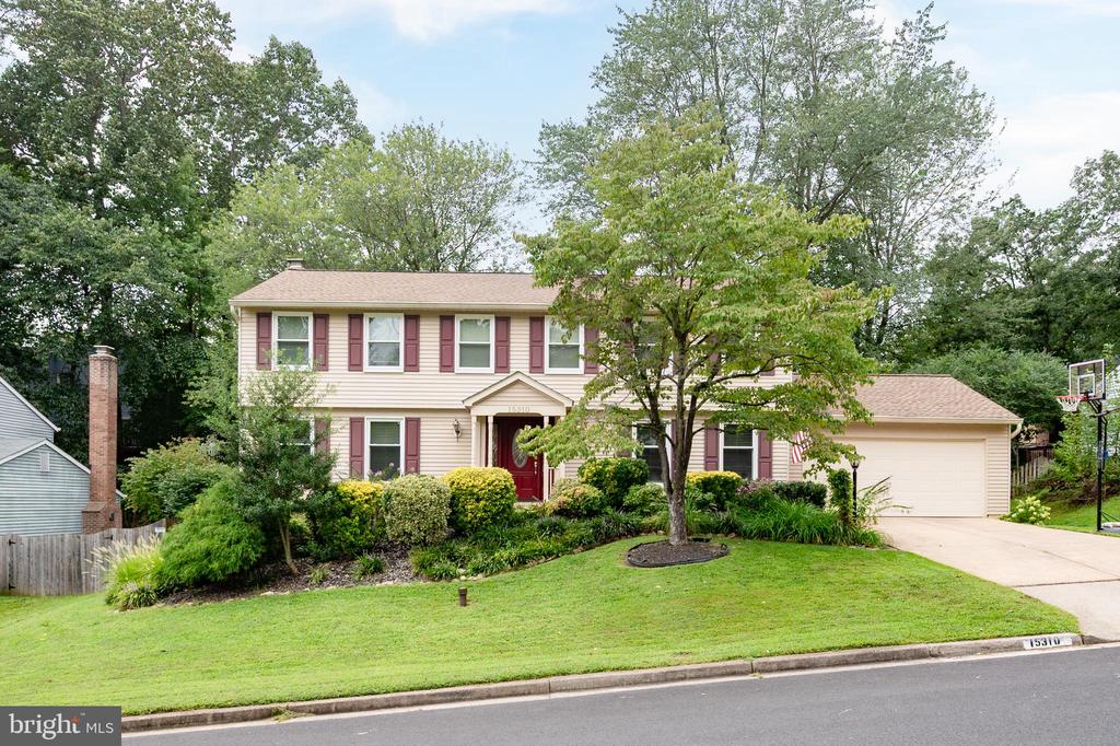 15310 IRIS LANE