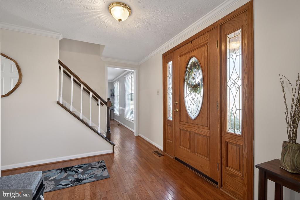 15310 IRIS LANE