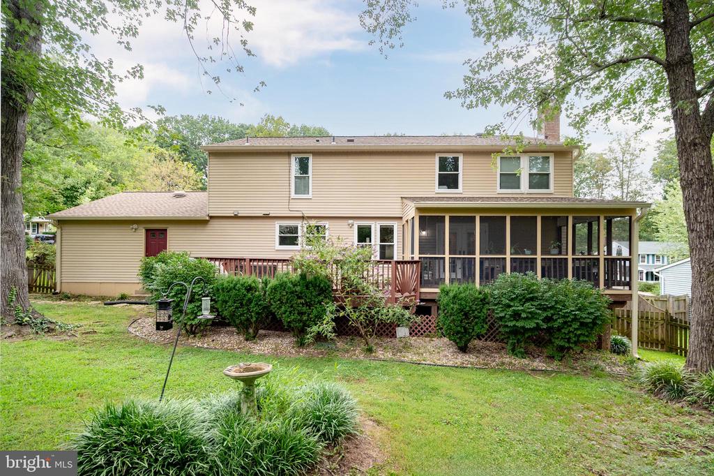 15310 IRIS LANE