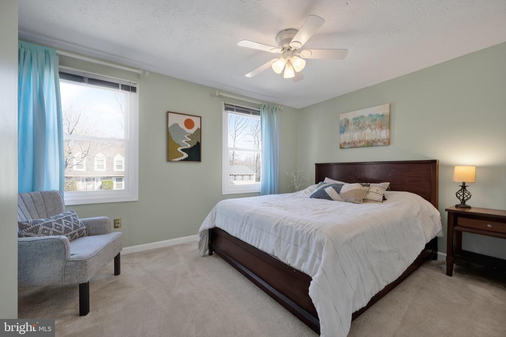 15310 IRIS LANE
