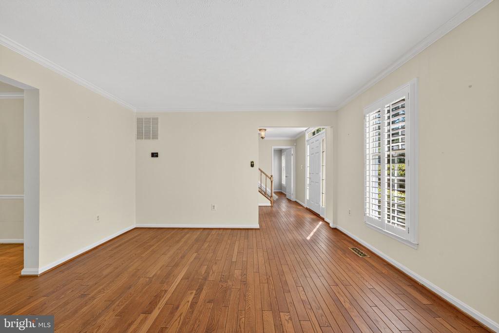 12498 CAVALIER DRIVE