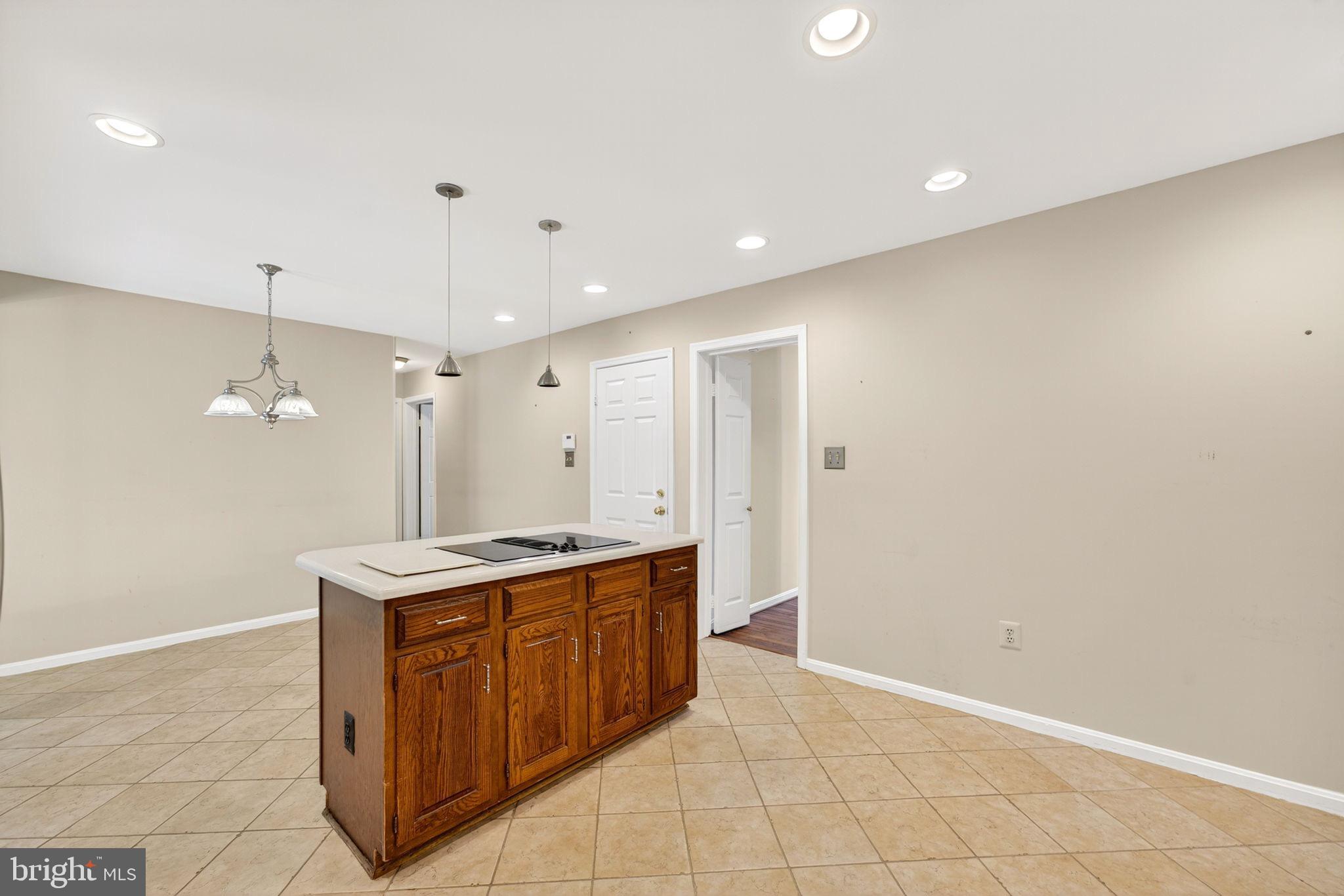 12498 CAVALIER DRIVE