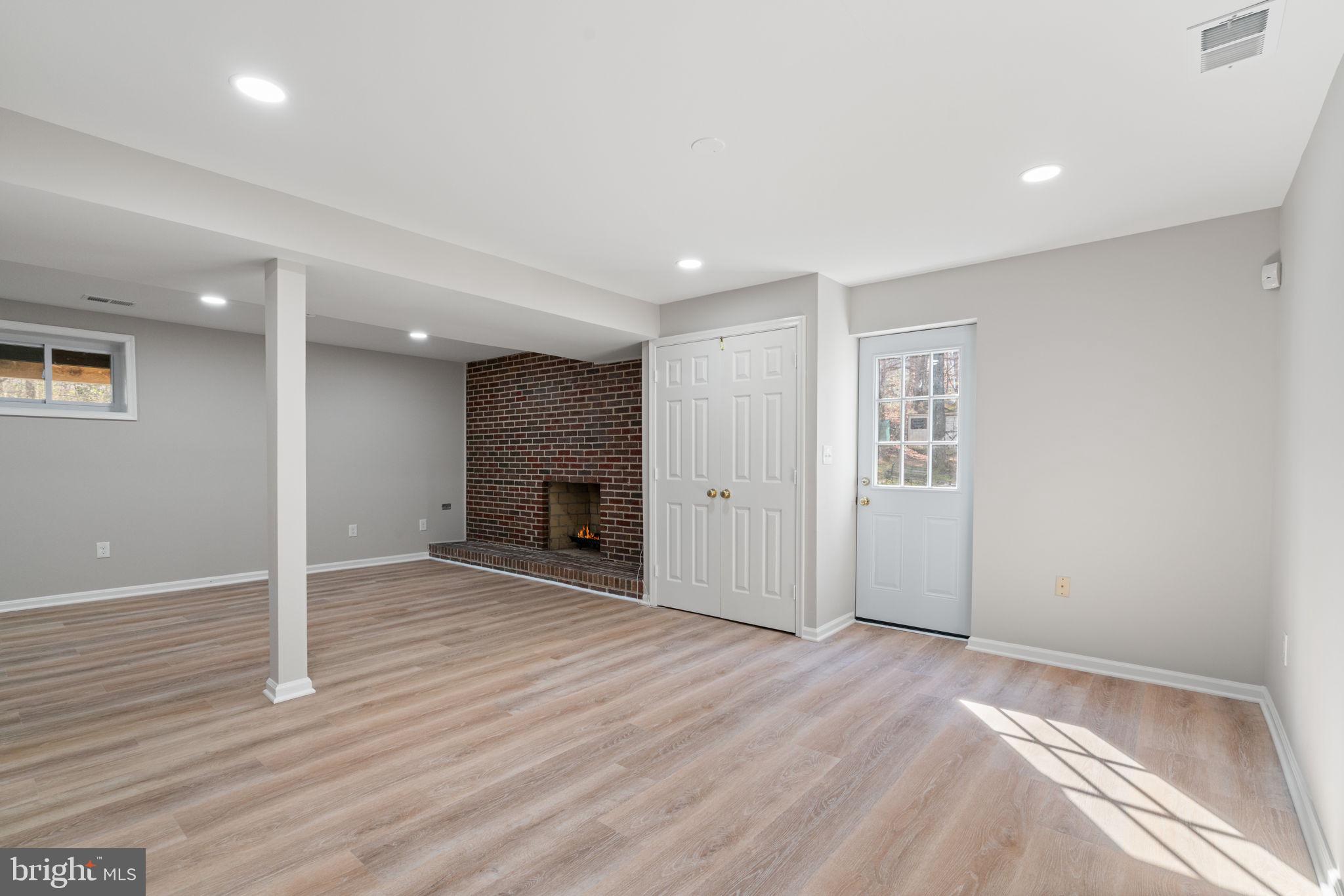 9024 BABER DRIVE