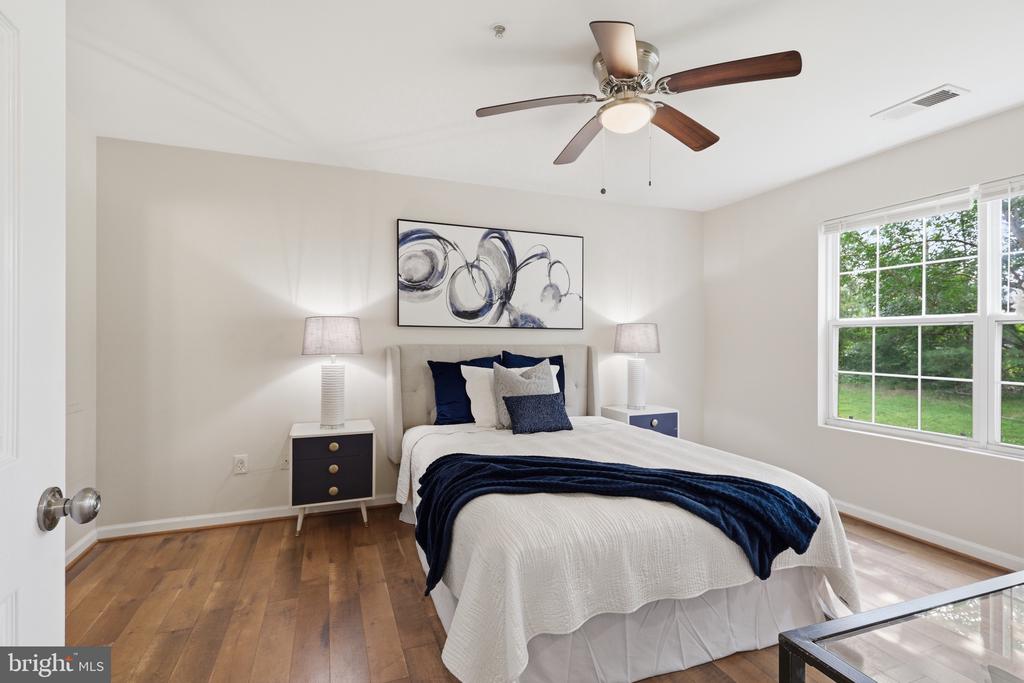 11009 KINSHIP COURT 102