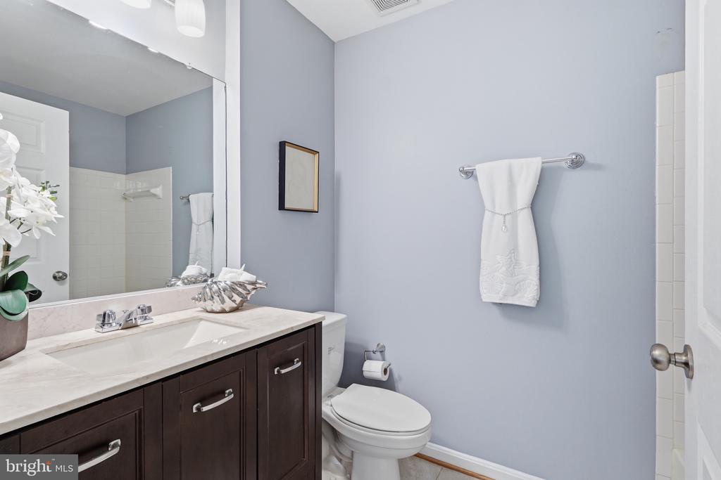 11009 KINSHIP COURT 102