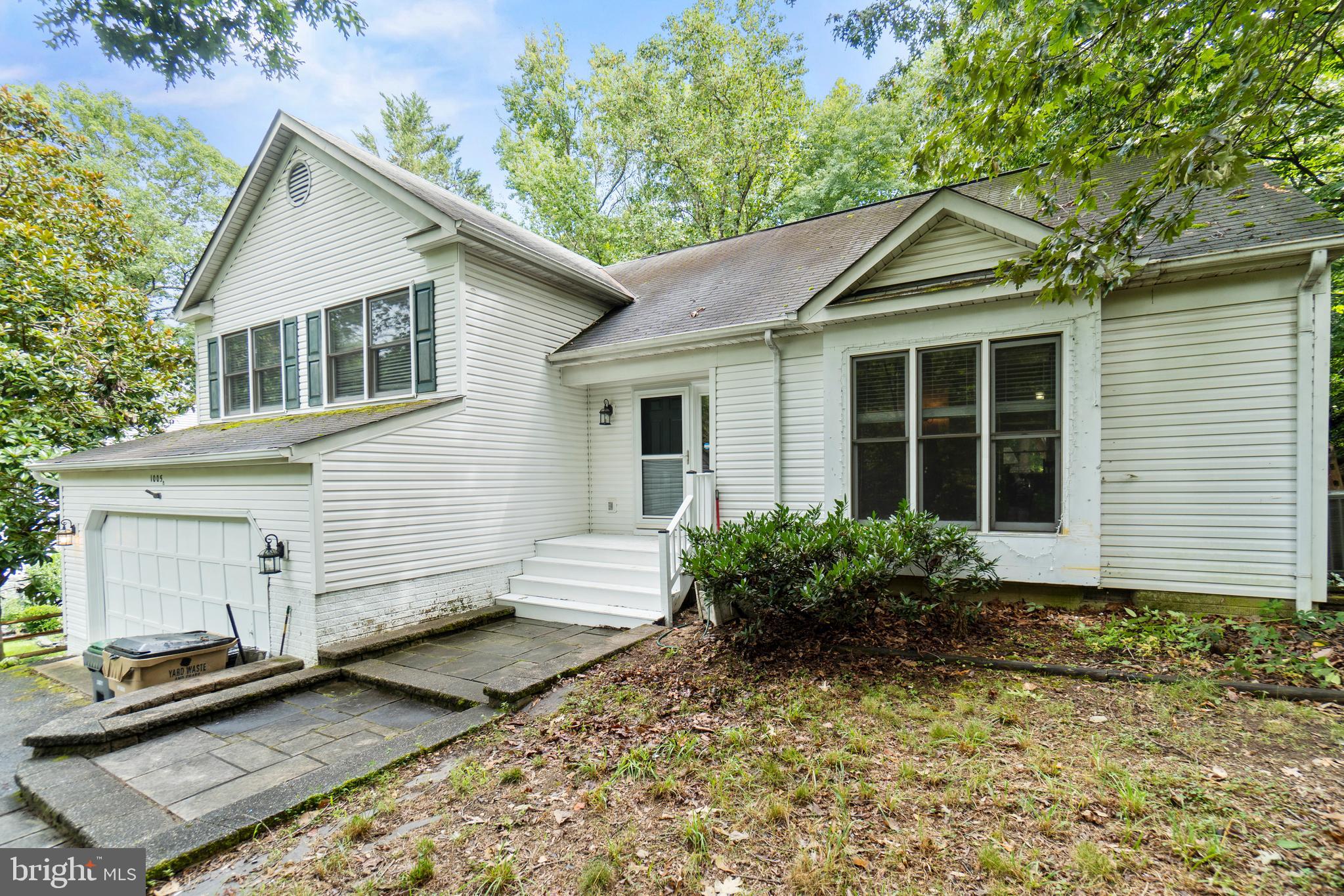 1005 John Paul Jones Dr