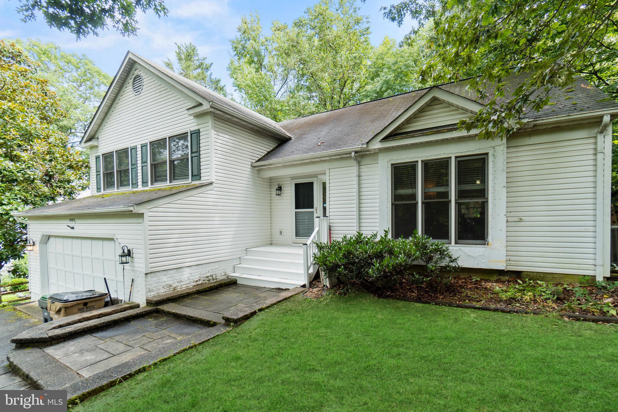 1005 John Paul Jones Dr