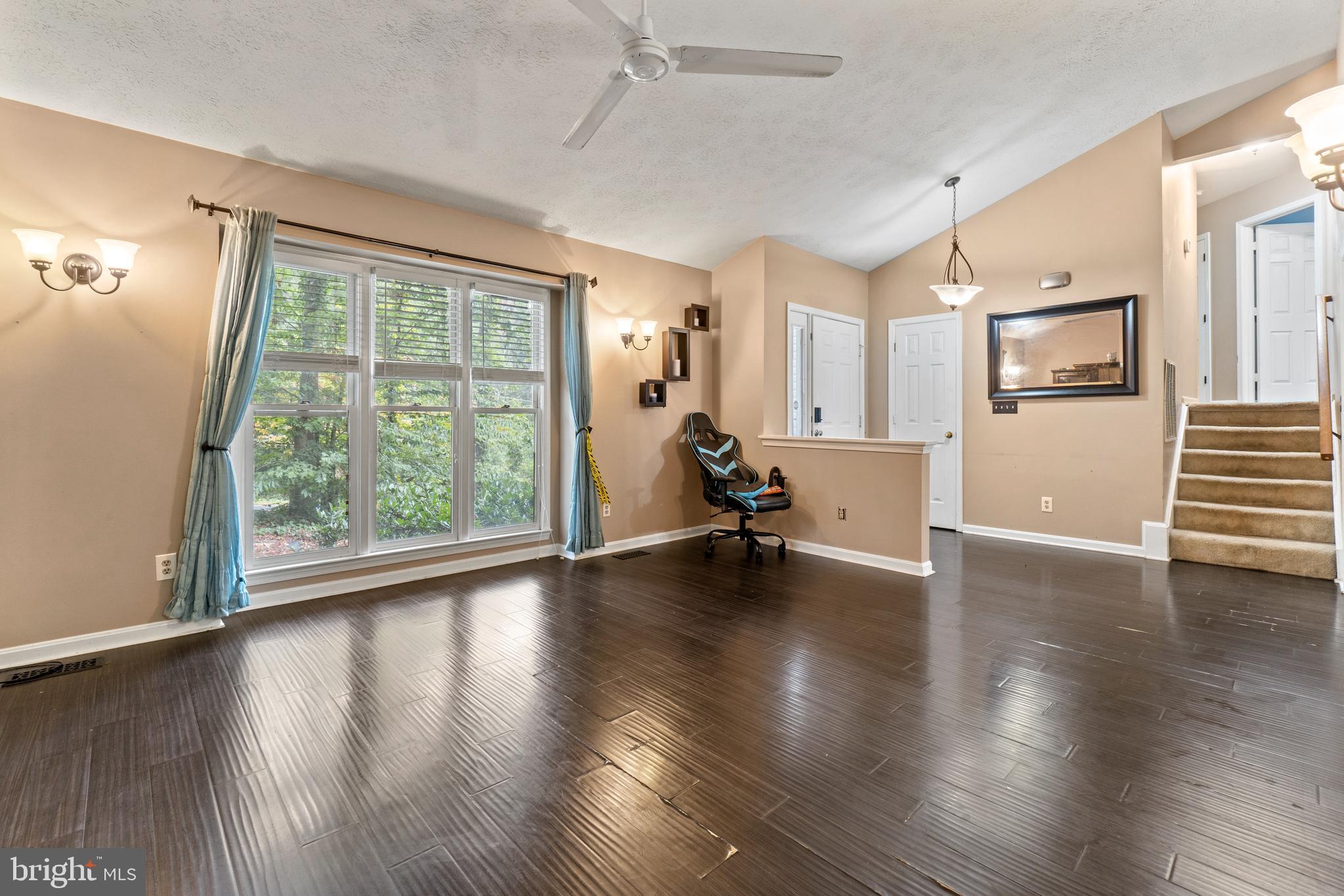 1005 John Paul Jones Dr