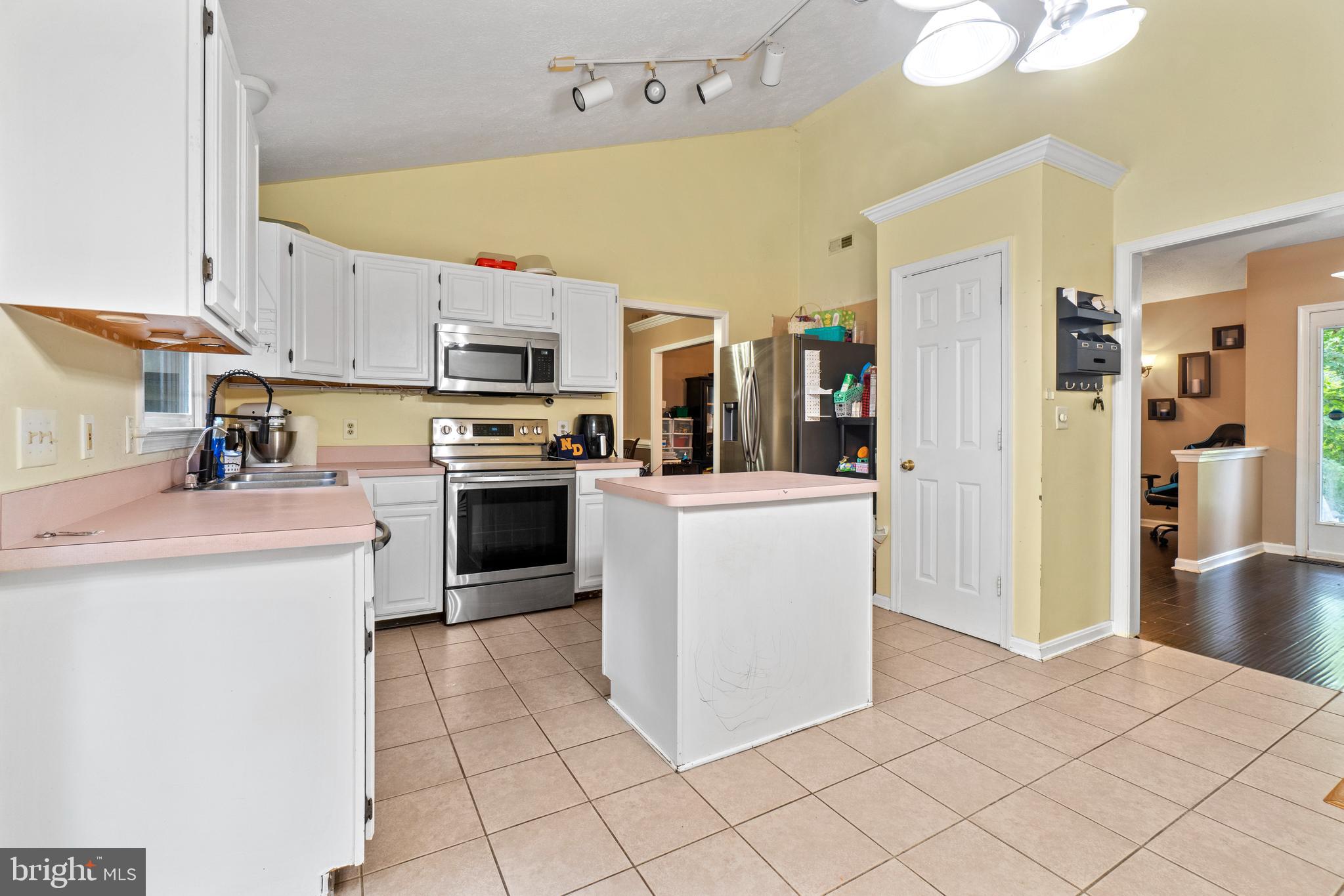 1005 John Paul Jones Dr