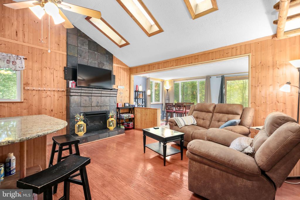 139 WOODLAND DRIVE