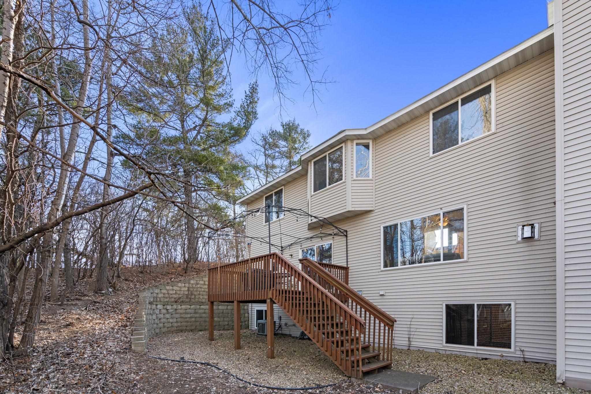 1510 Deerwood Bend