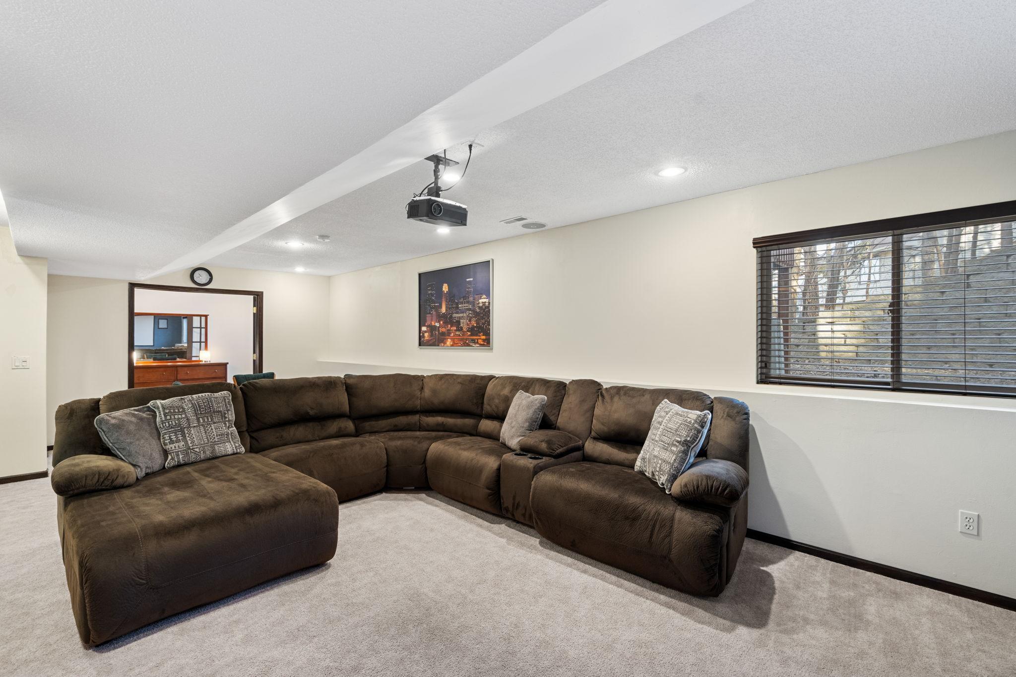 1510 Deerwood Bend