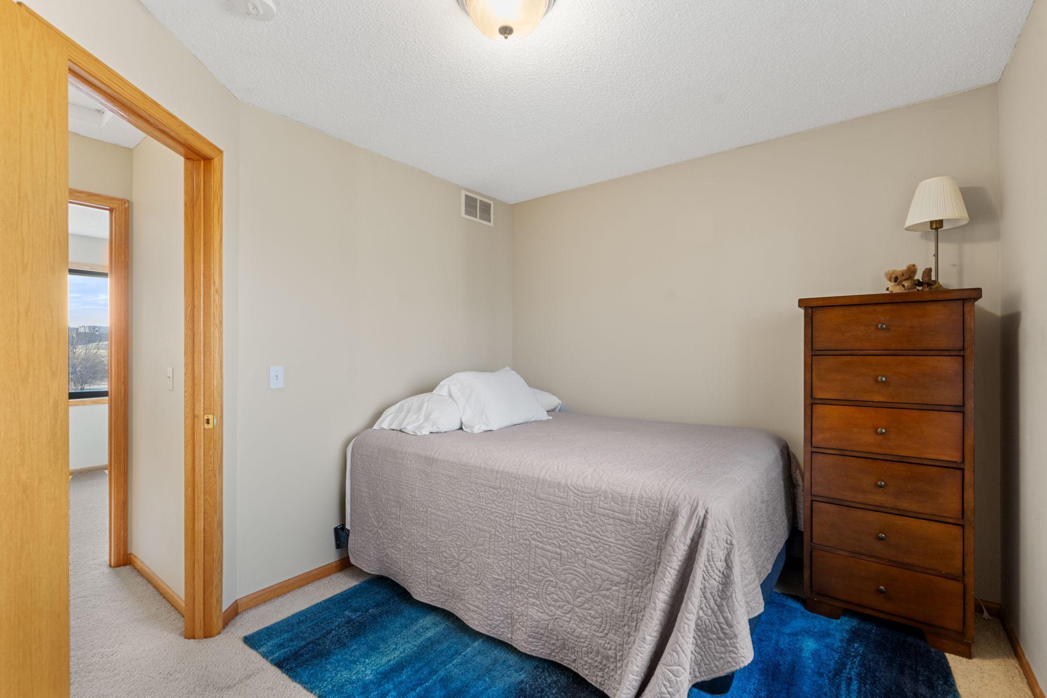 1510 Deerwood Bend