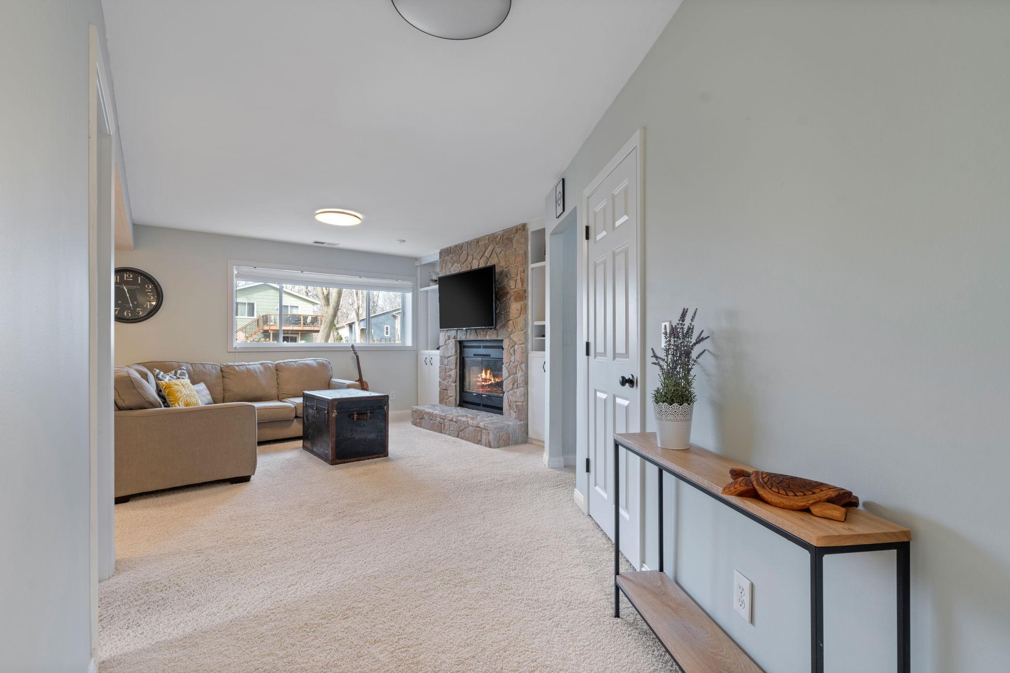 1071 Kirkwood Drive