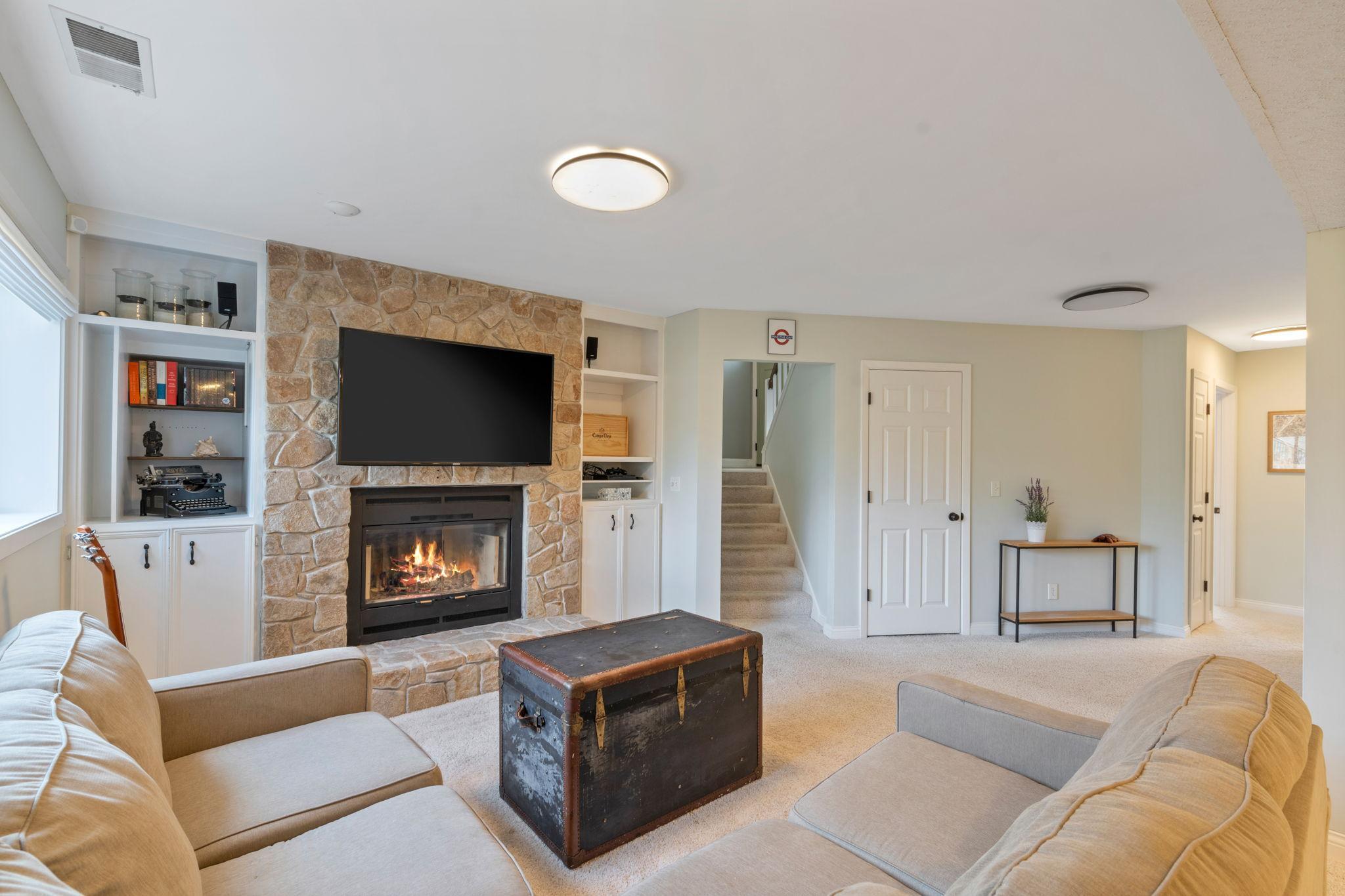 1071 Kirkwood Drive