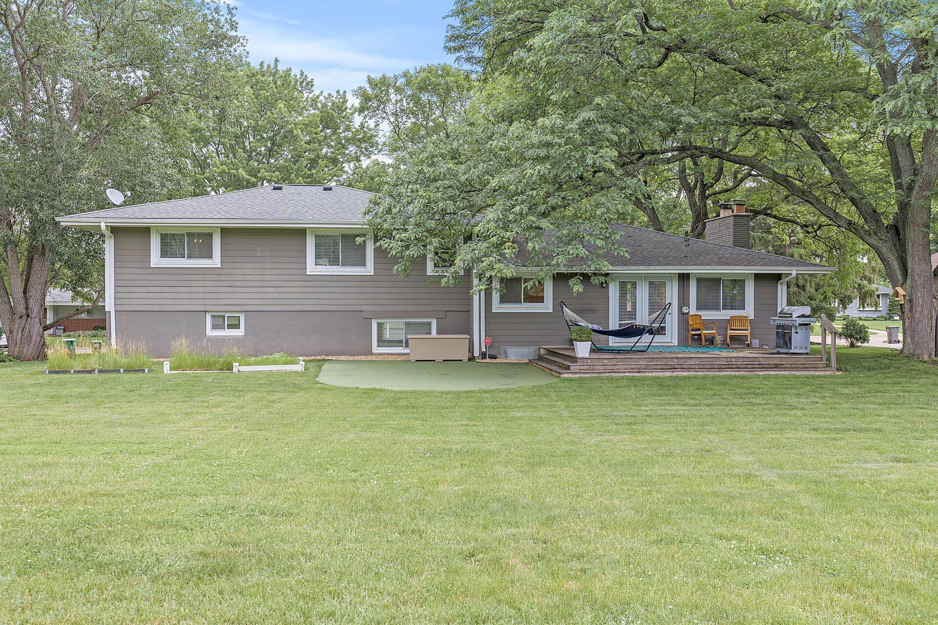5504 Mcguire Road