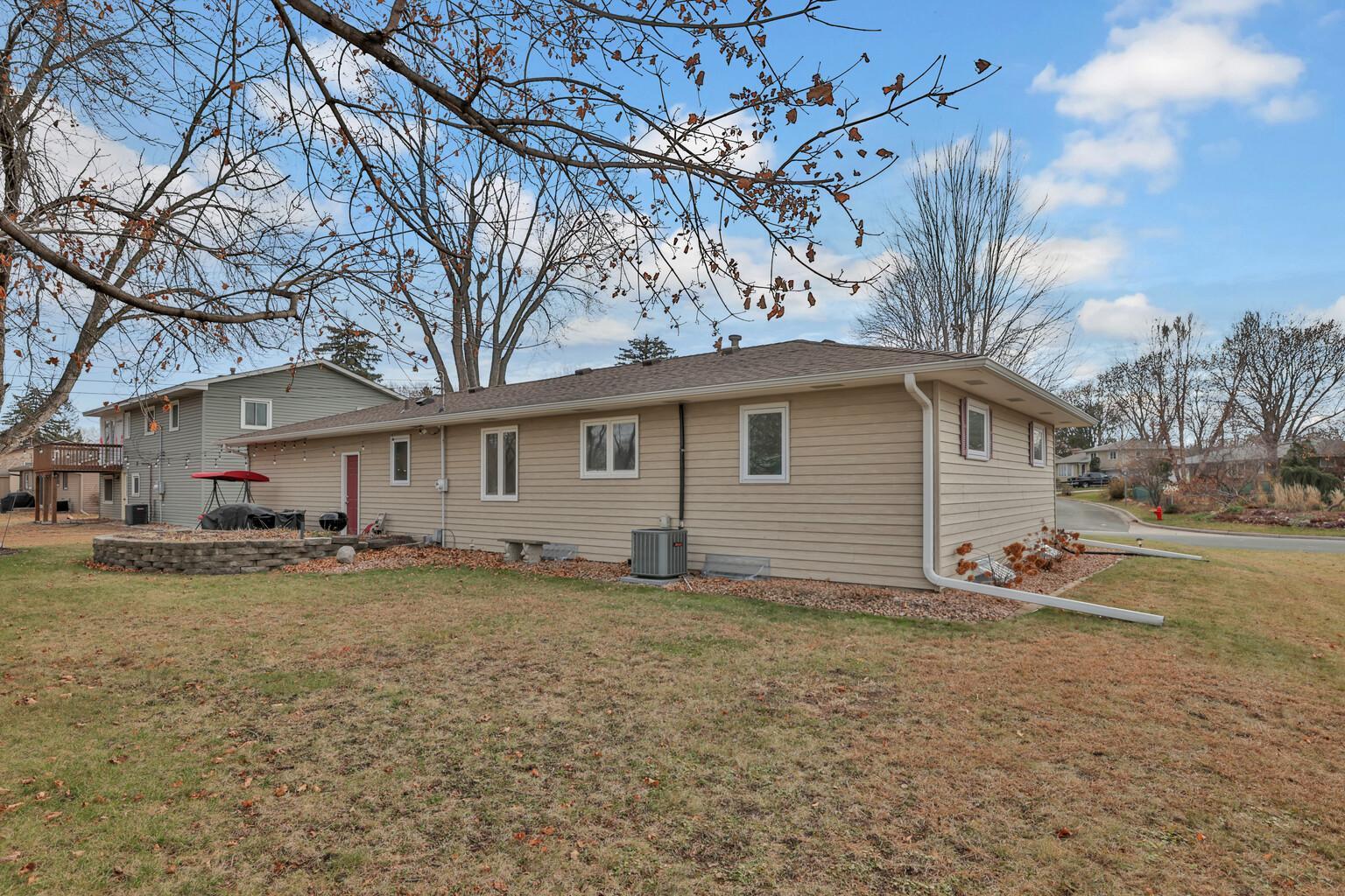 2109 Carnelian Lane