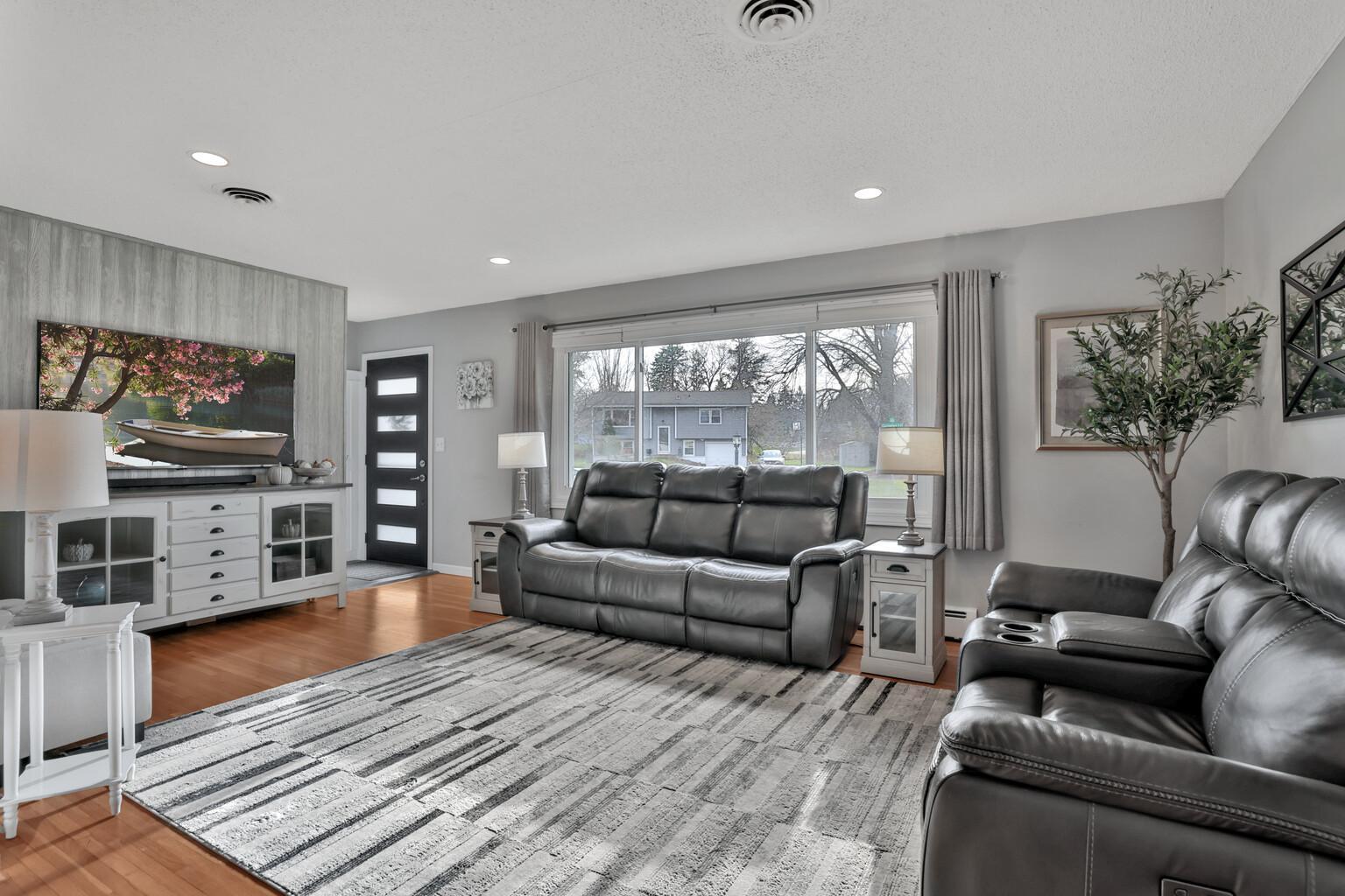 2109 Carnelian Lane