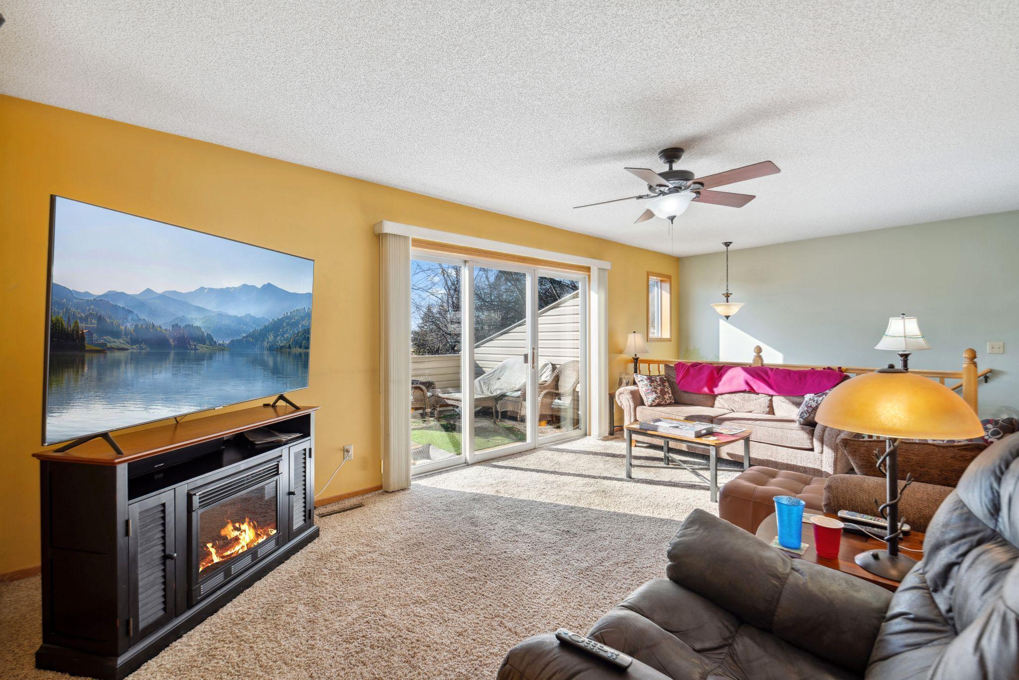 14374 Hickory Way