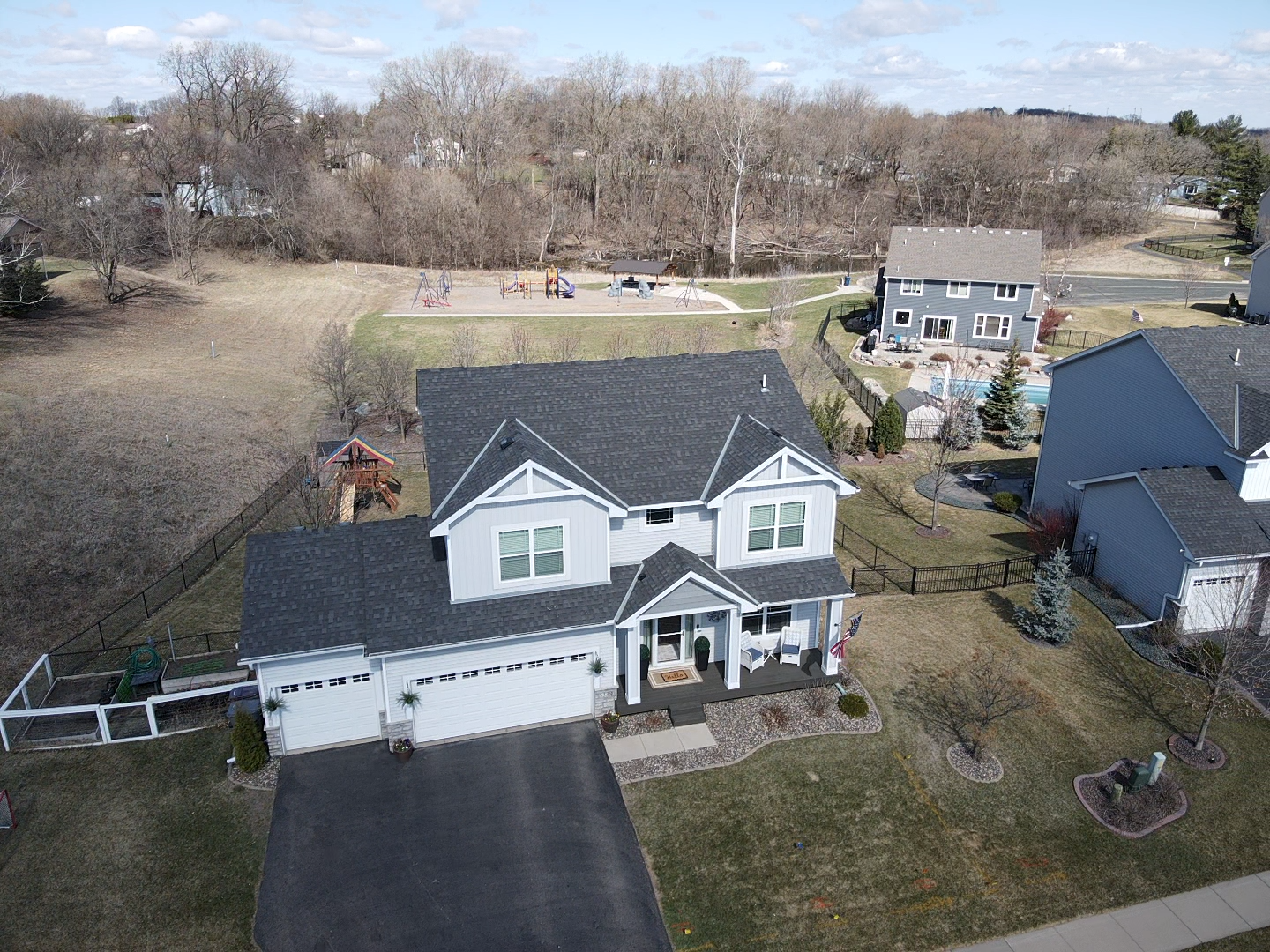 5338 Credit River Road SE