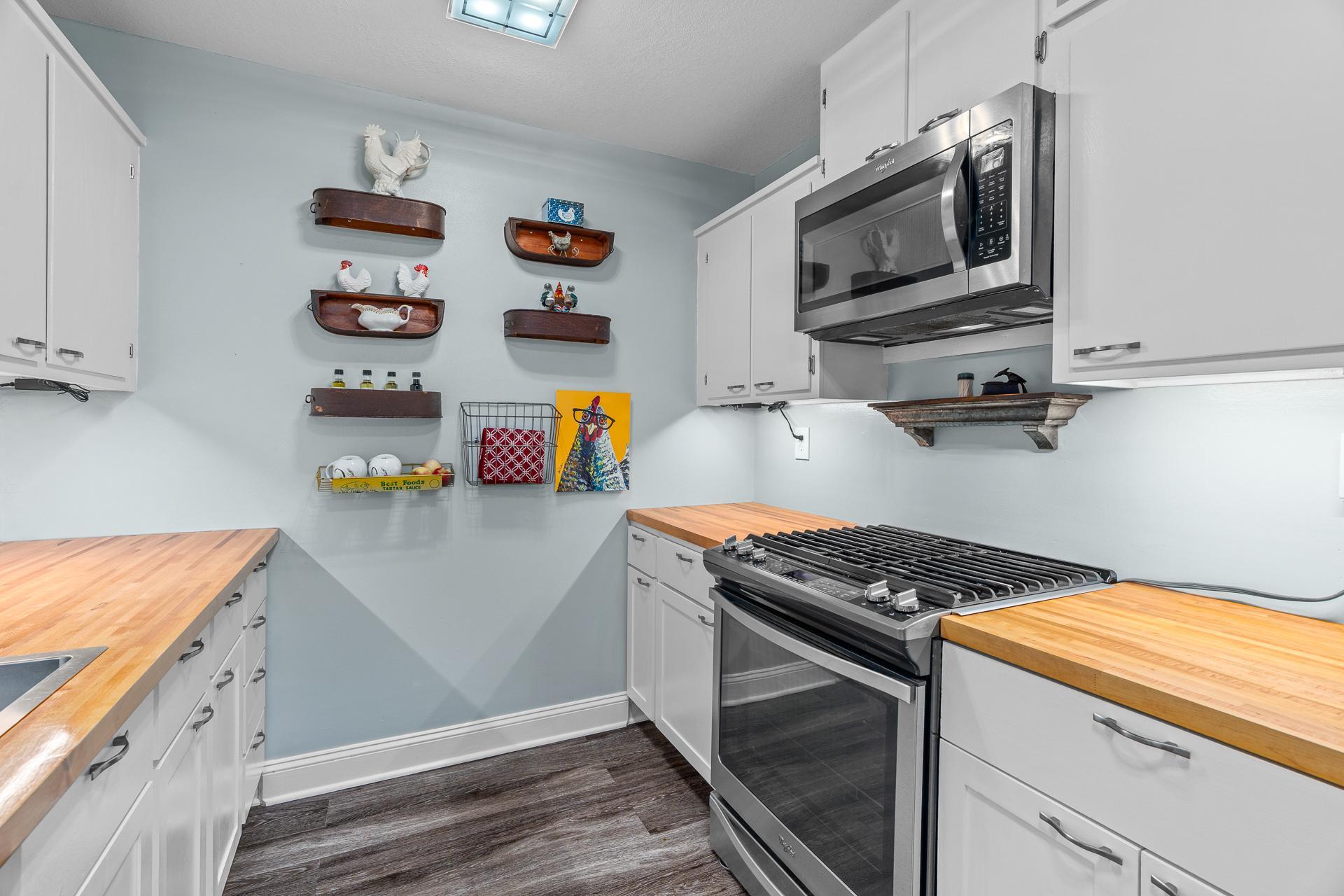 3272 Lower 67th Street E