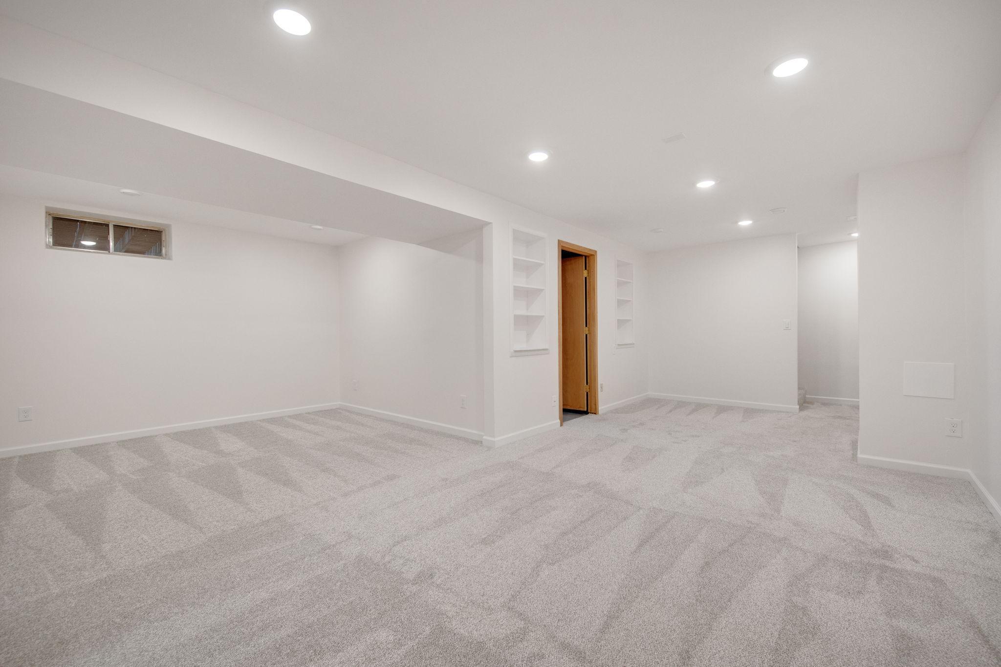 2590 Cedar Avenue