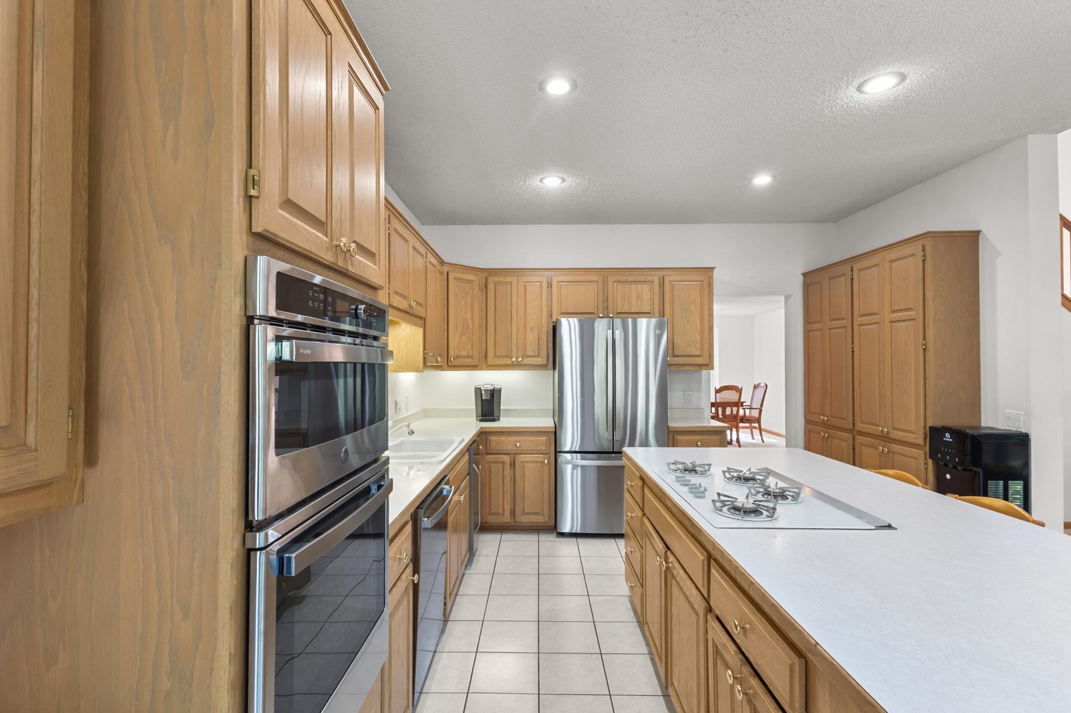 2041 Royale Drive