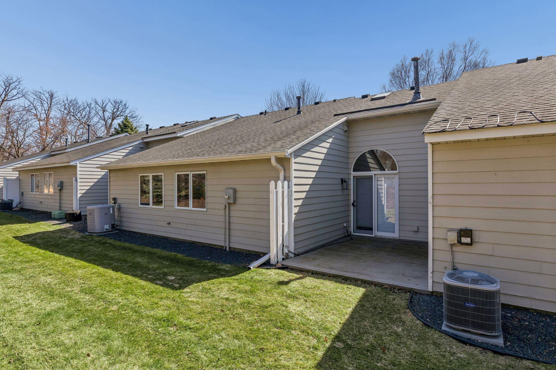 805 Southcross Drive E