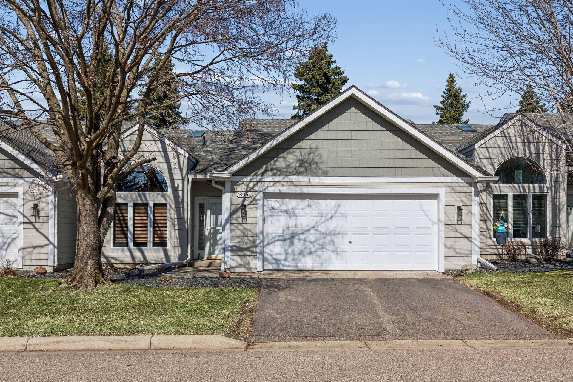 805 Southcross Drive E