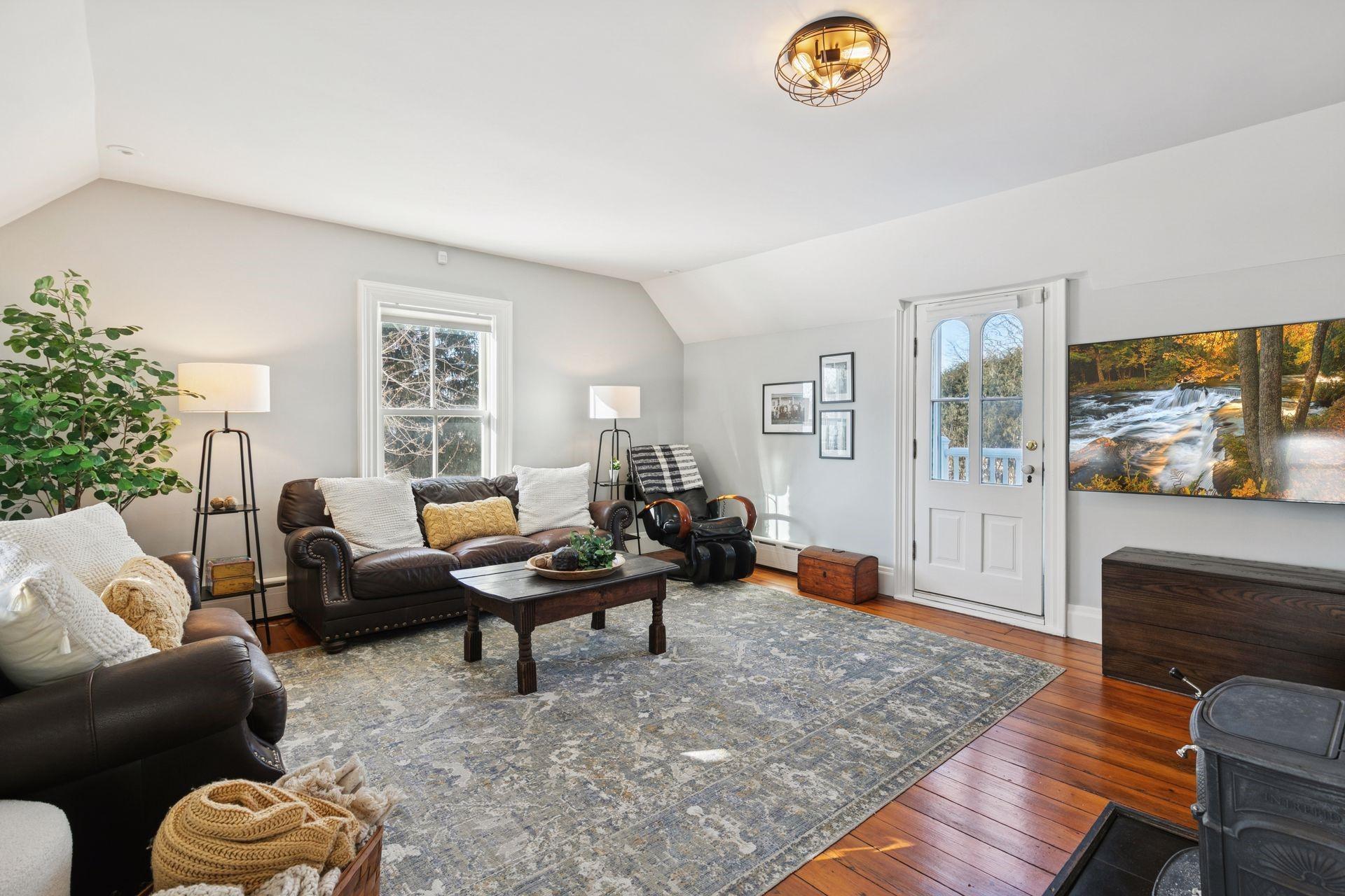 420 Kielmeyer Avenue NE