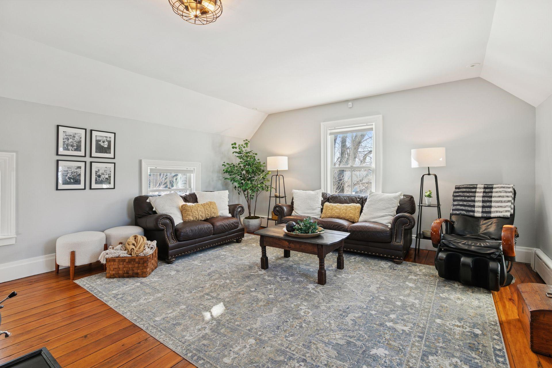 420 Kielmeyer Avenue NE