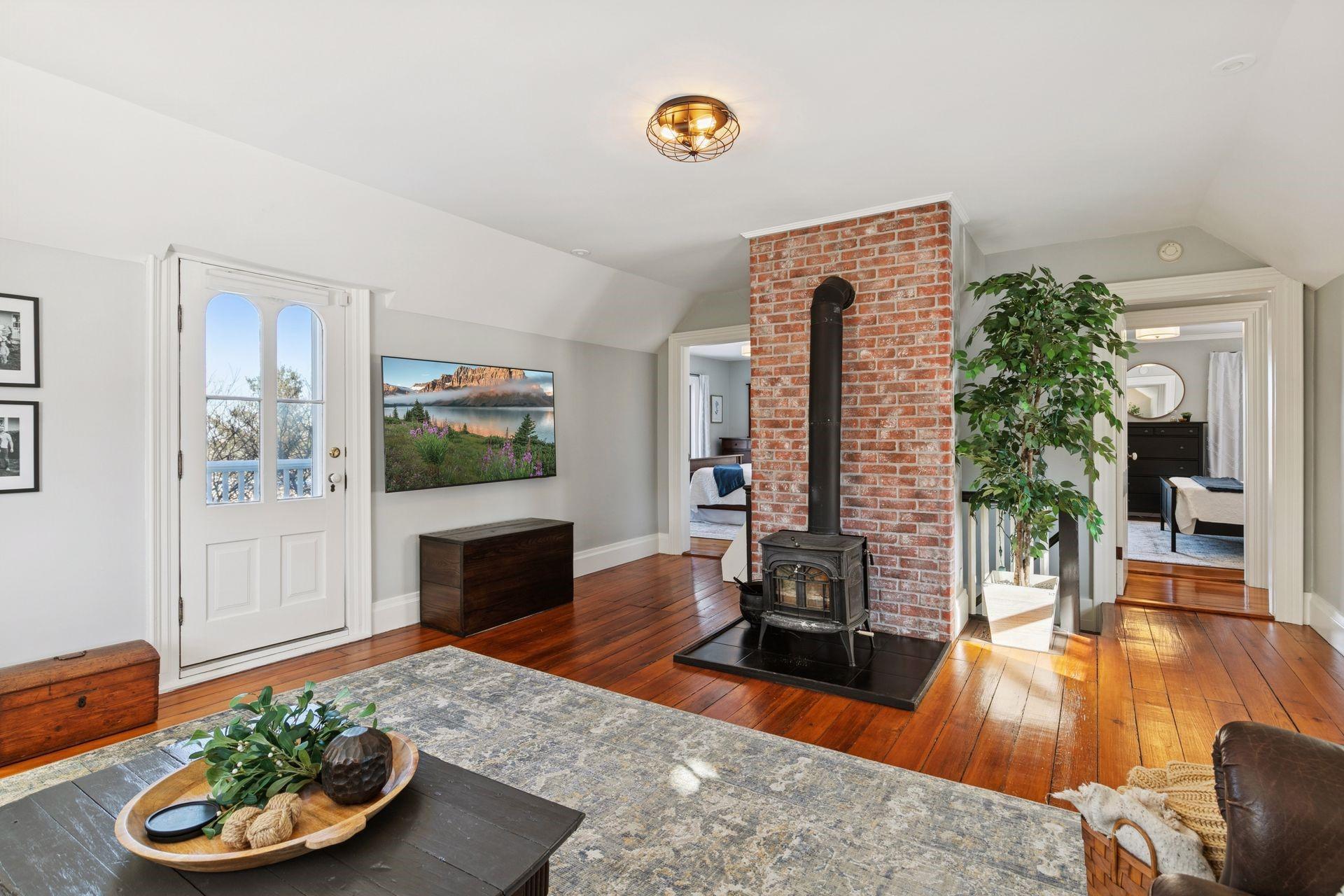 420 Kielmeyer Avenue NE