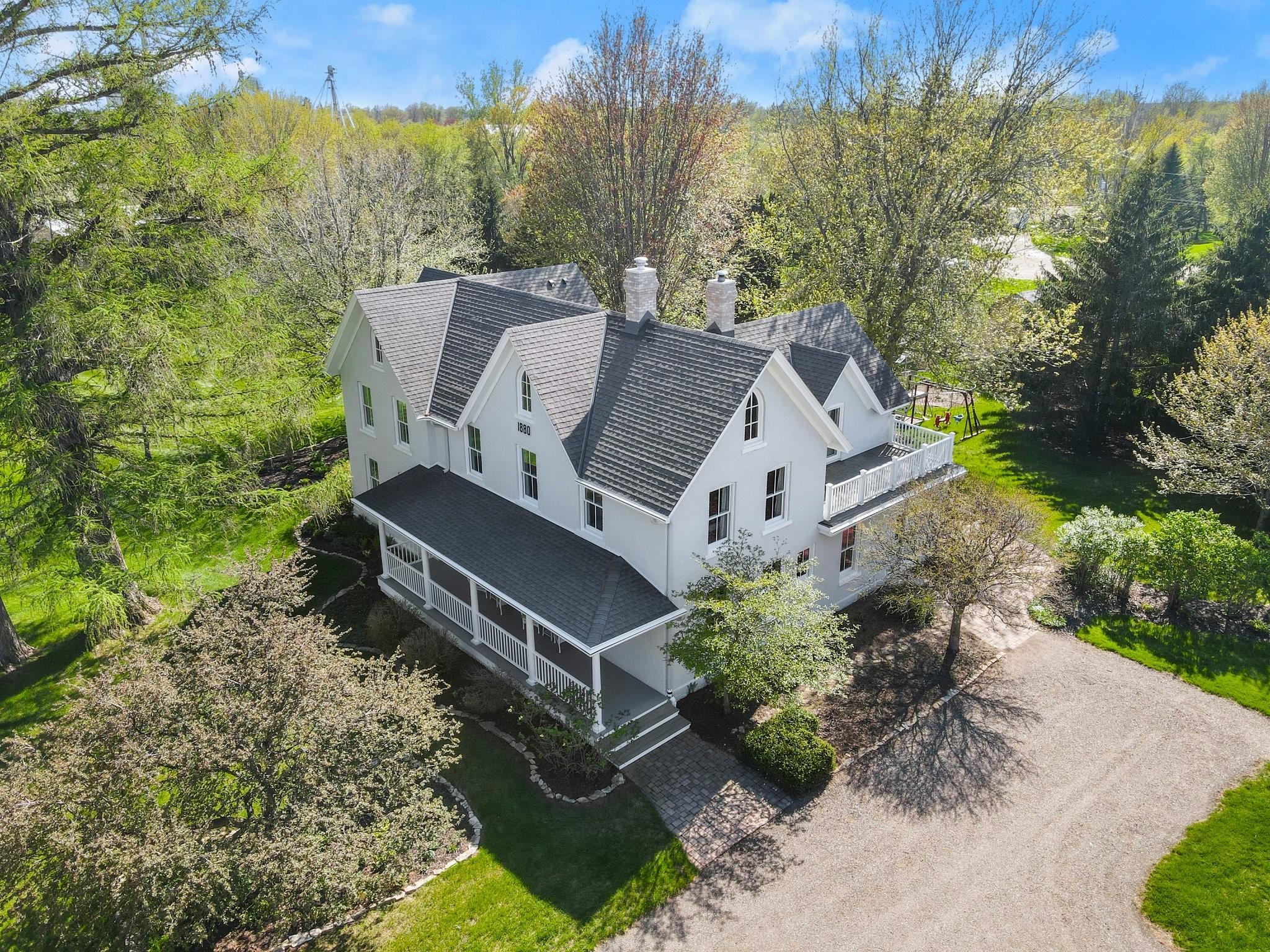 420 Kielmeyer Avenue NE